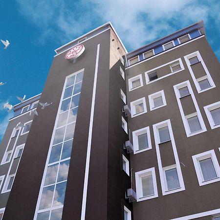 Hotel An-2 ハルキウ エクステリア 写真