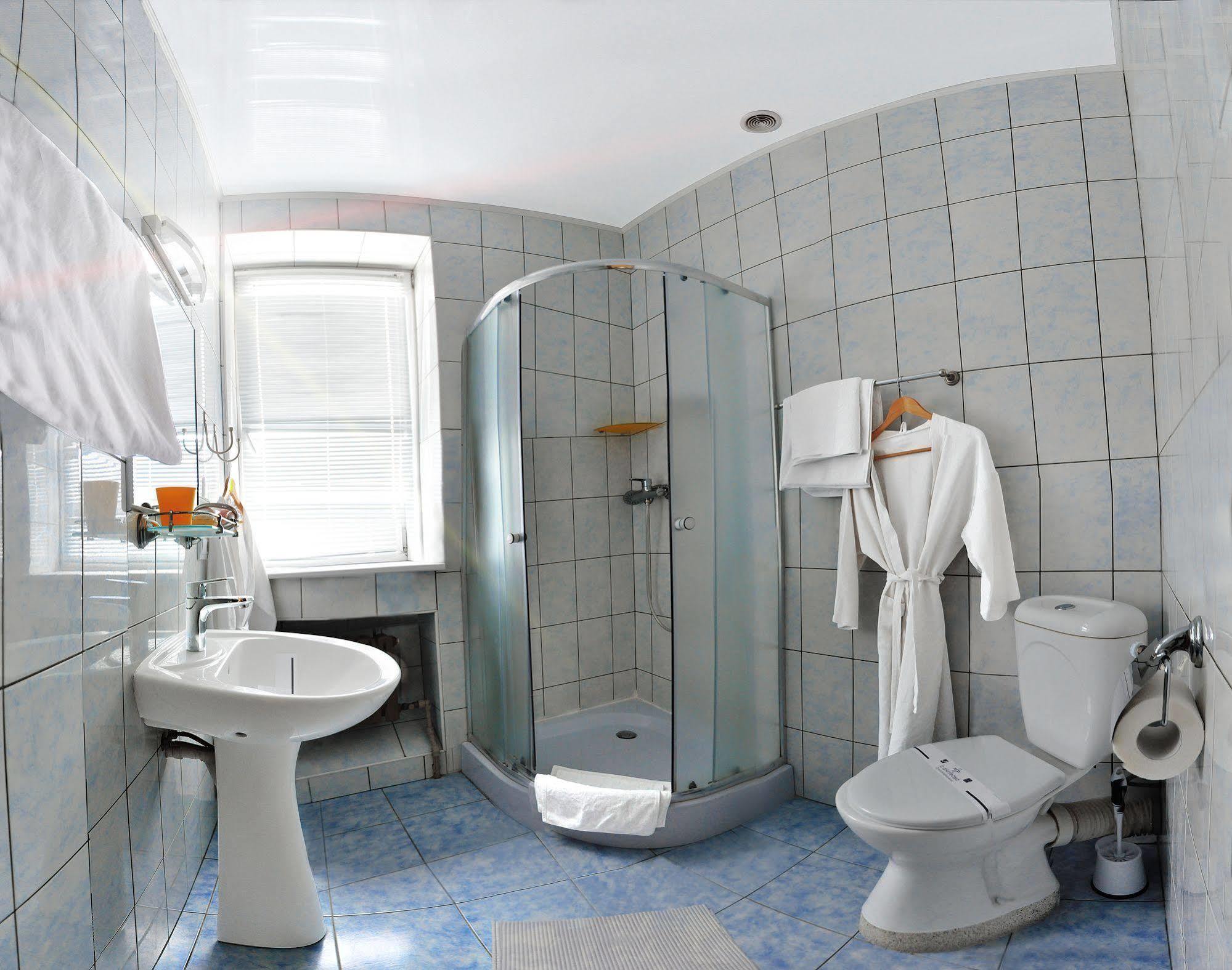 Hotel An-2 ハルキウ エクステリア 写真